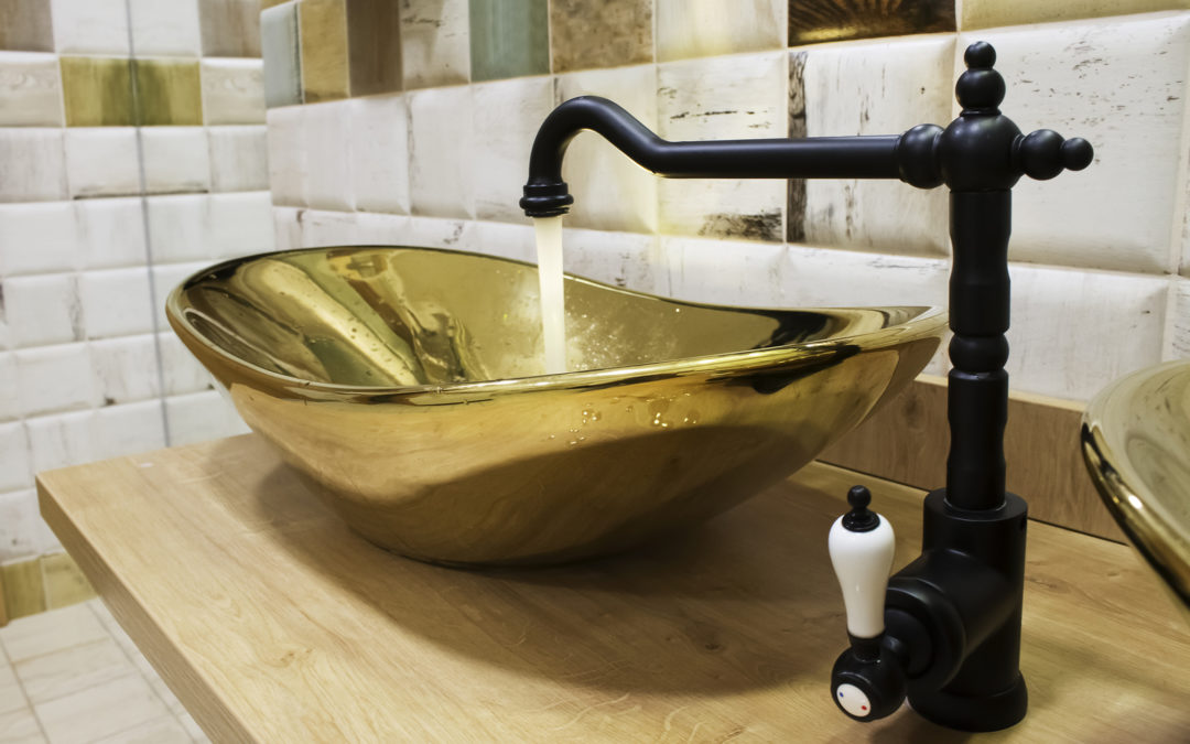 Create An Elegant Bathroom With A Traditional Feel
