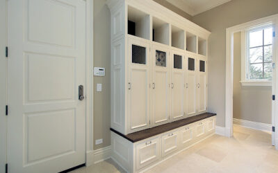 MUDROOM IDEAS AND DESIGNS